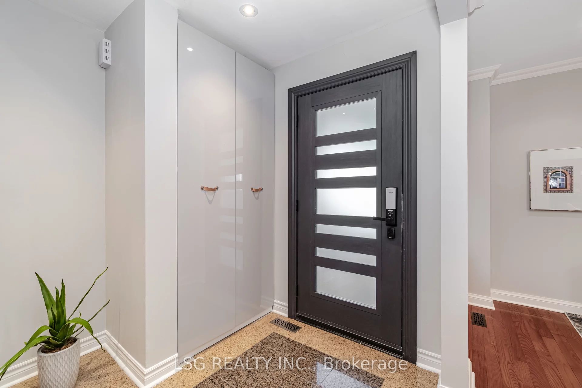 Additional image 4 of 4234 Sunflower Drive, Mississauga, ON, L5L 2L5