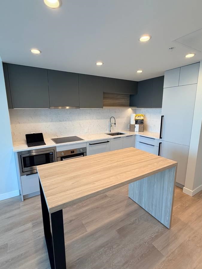 Additional image 3 of 270X-567 Emerson Street, Coquitlam, BC, V3J 0M8
