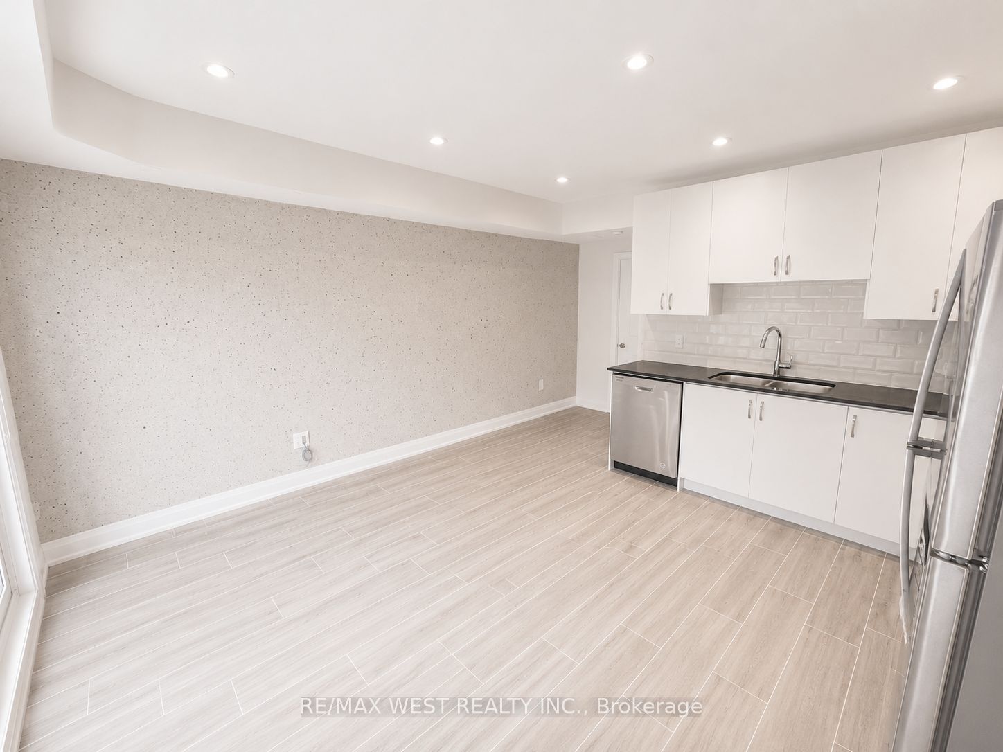 Additional image 3 of Basement-431 Concord Avenue, Toronto, ON, M6H 2P9