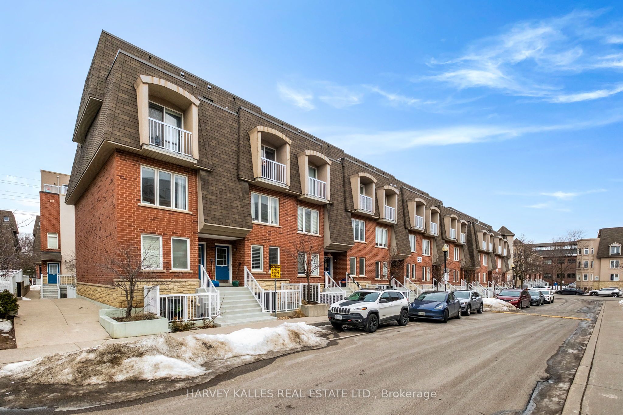 18-20 Turntable Crescent, Toronto, ON, M6H 4K9