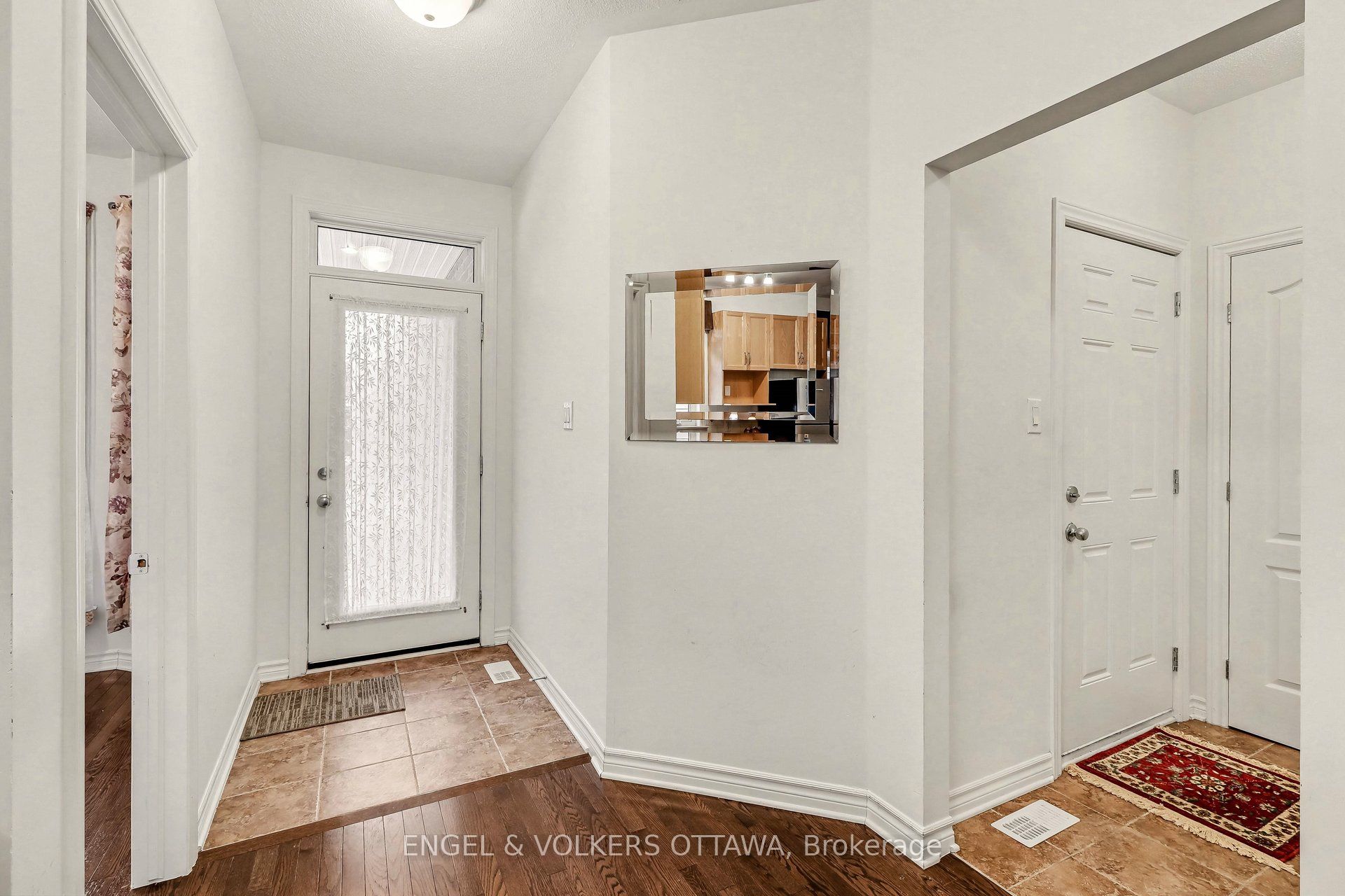 Additional image 4 of 257 Bulrush Crescent, Ottawa, ON, K1T 0E5