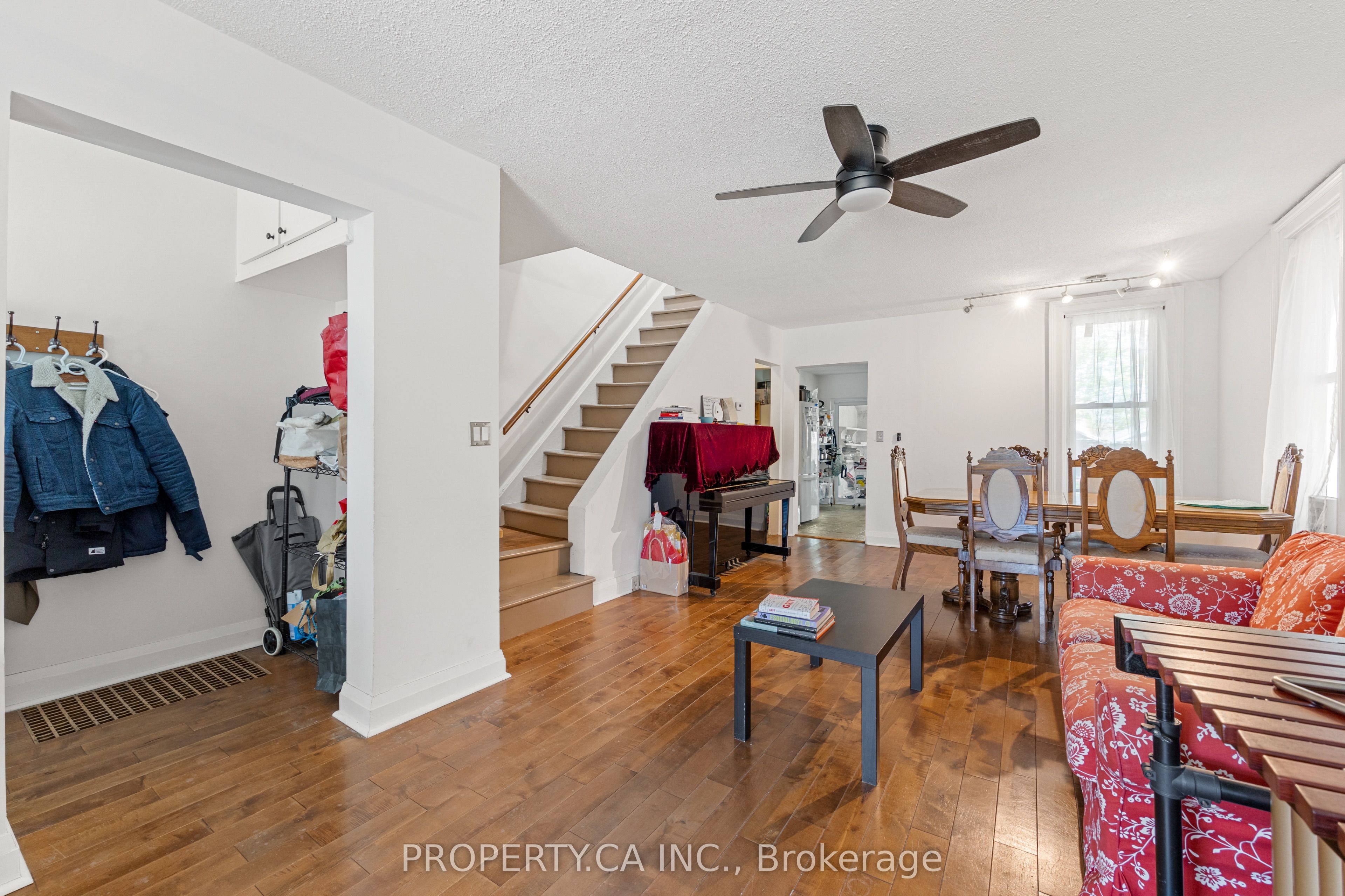 Additional image 6 of 126 Stephenson Avenue, Toronto, ON, M4C 1G4