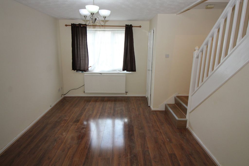Additional image 3 of Semi-detached house to rentLarkspur Close, Chester, Cheshire West And Ches CH4
