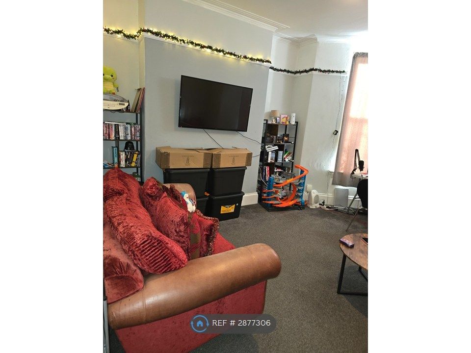 Additional image 10 of 4 bed terraced house to rentLisson Grove, Plymouth PL4