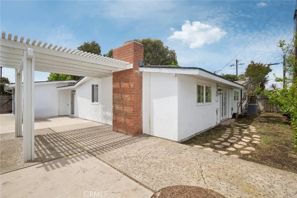 Additional image 31 of 300 Esther Street, Costa Mesa, CA 92627