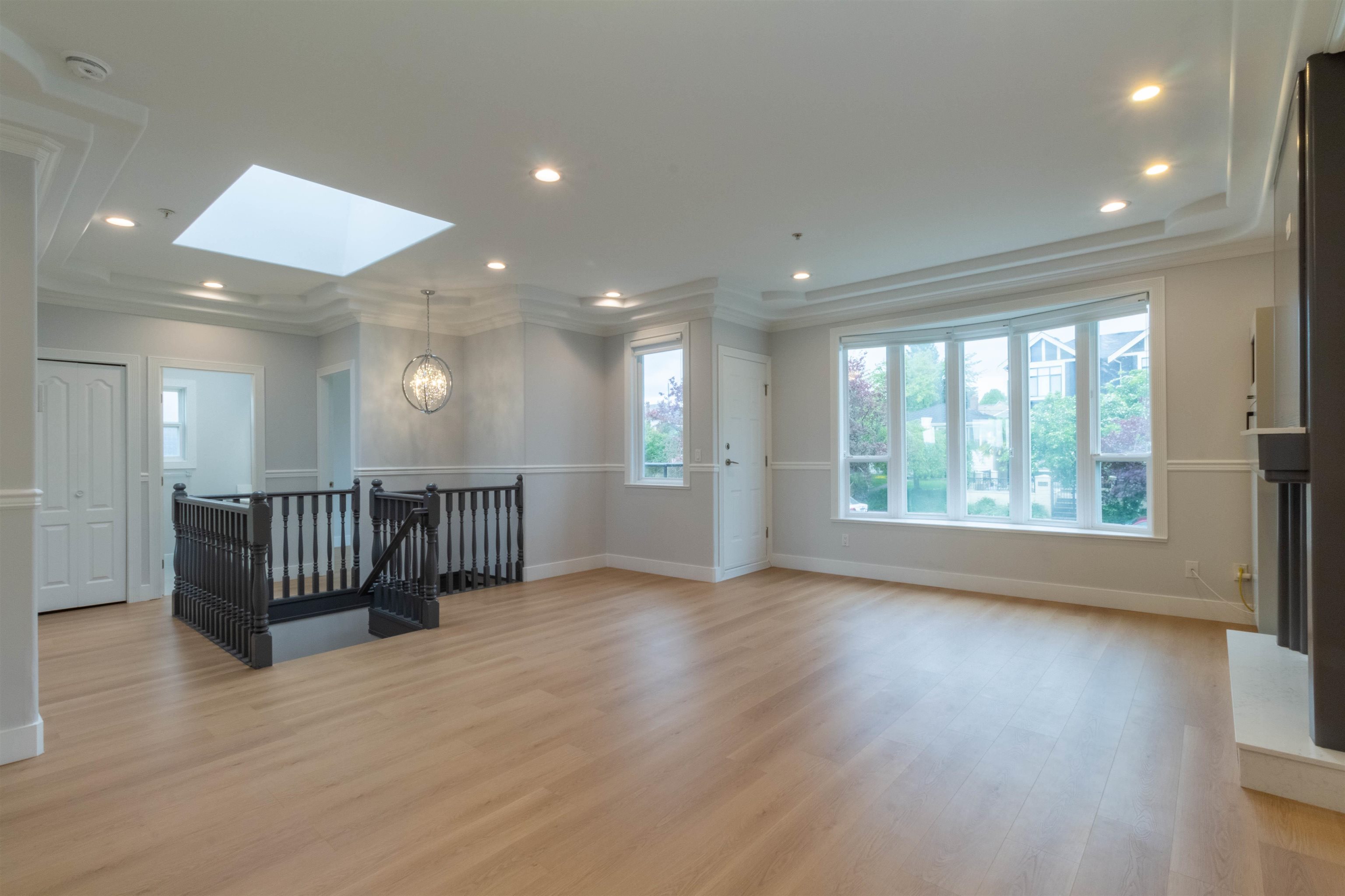 Additional image 6 of 392 63rd Avenue E, Vancouver, BC, V5X 2J9