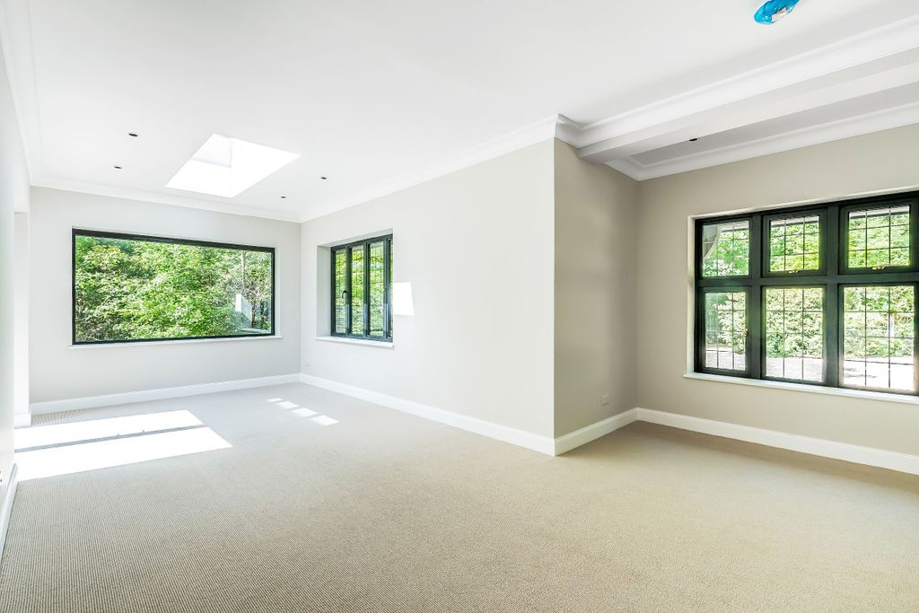 Additional image 4 of 4 bed detached house to rentShovelstrode Lodge, Shovelstrode Lane, East Grinstead RH19