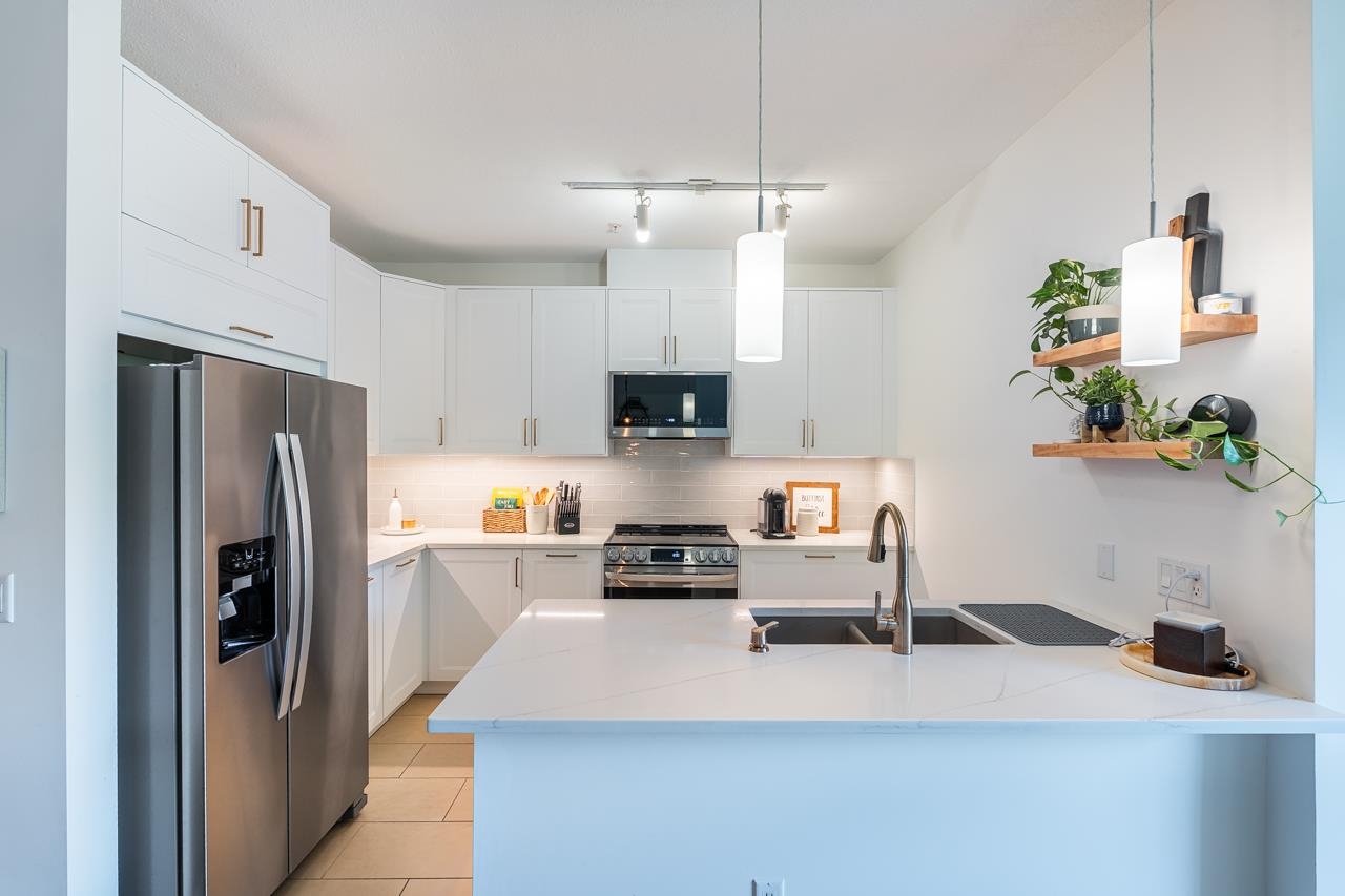Additional image 6 of 318-2477 Kelly Avenue, Port Coquitlam, BC, V3C 0B3