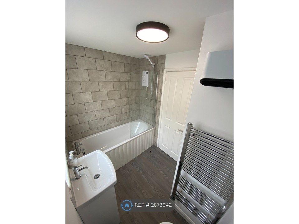 Additional image 2 of 2 bed terraced house to rentLydford Park Road, Plymouth PL3