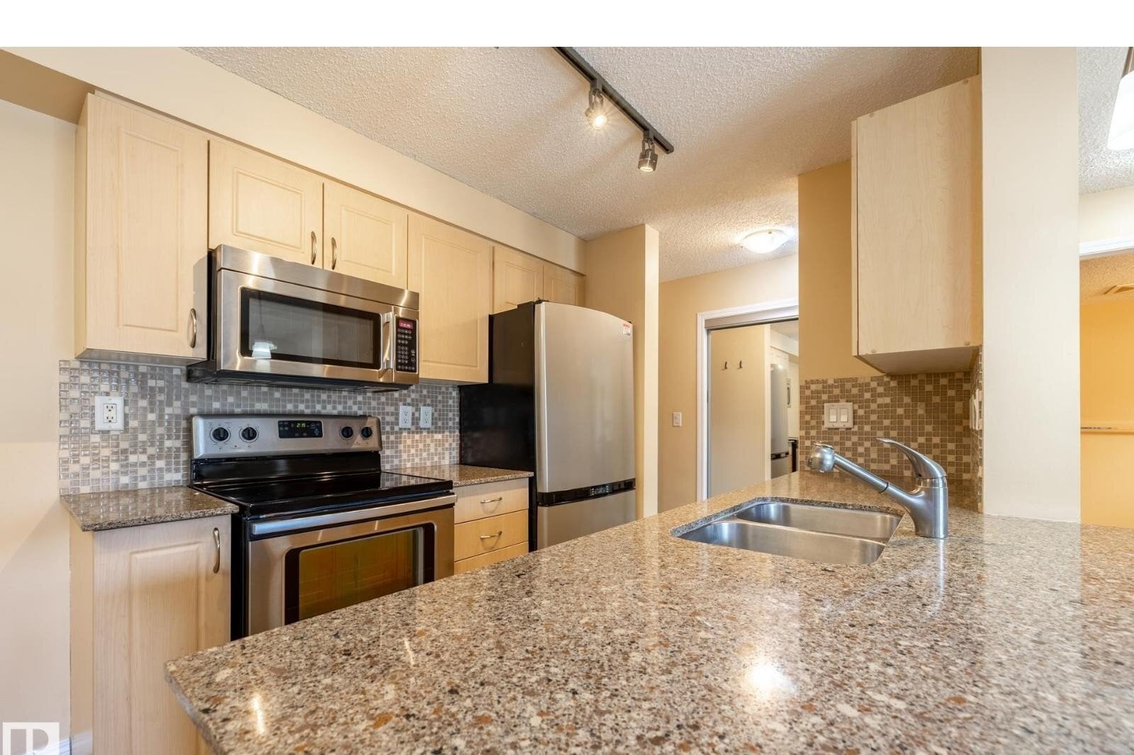 Additional image 7 of 214-13907 136 Street NW, Edmonton, AB, T6V1Y4