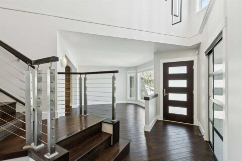 Additional image 8 of 15 Springbank View SW, Calgary, AB, T3H4J5