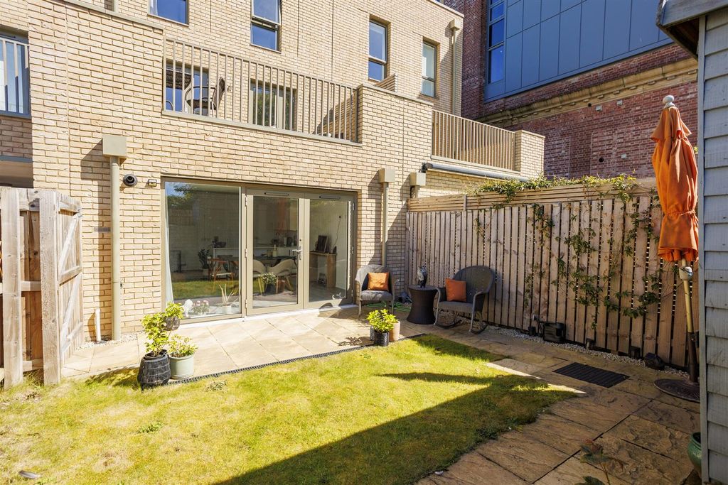 Additional image 25 of 3 bed terraced house to rentClock Tower Way, York YO23