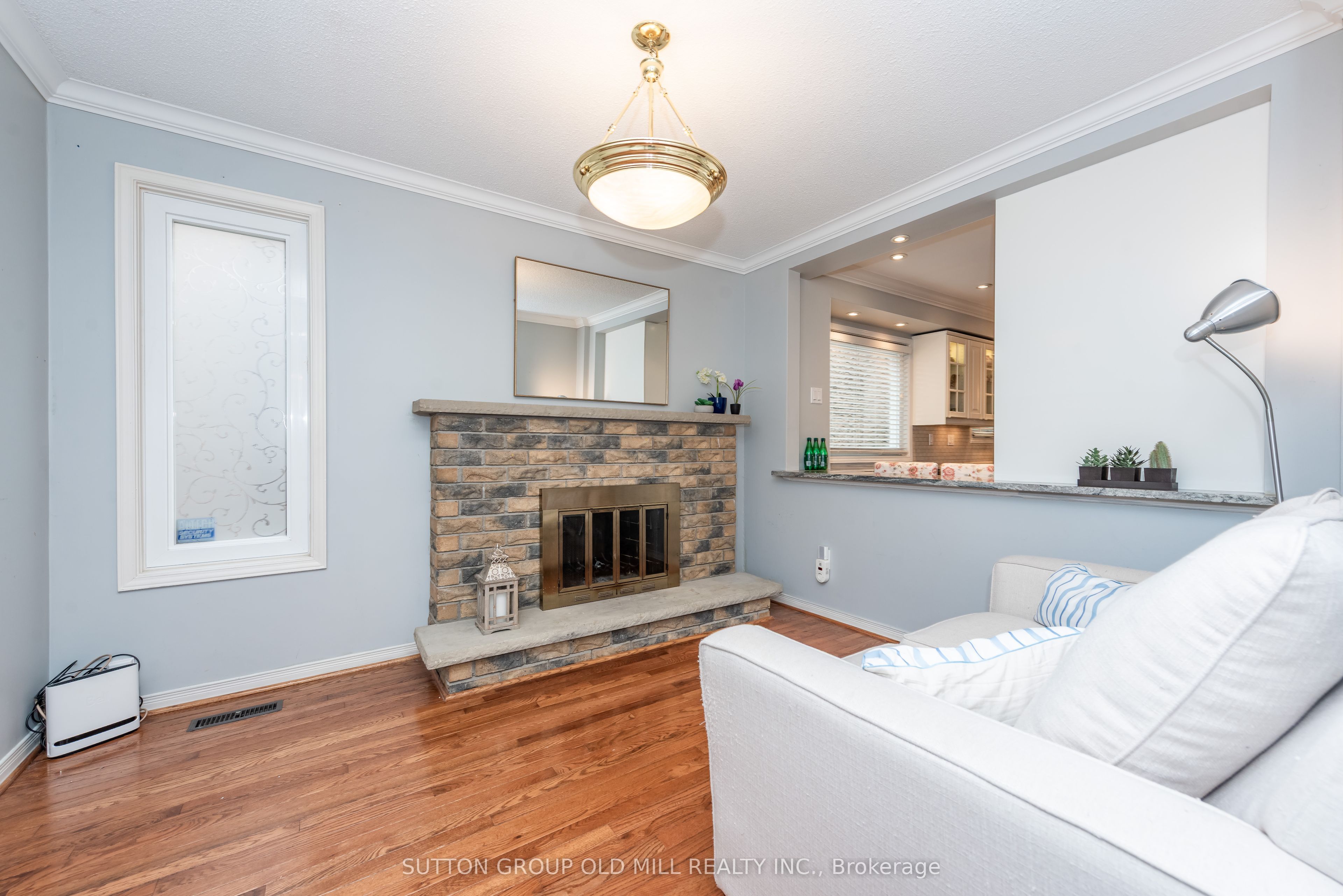 Additional image 5 of 1603 Dewberry Crescent, Mississauga, ON, L4W 3B6