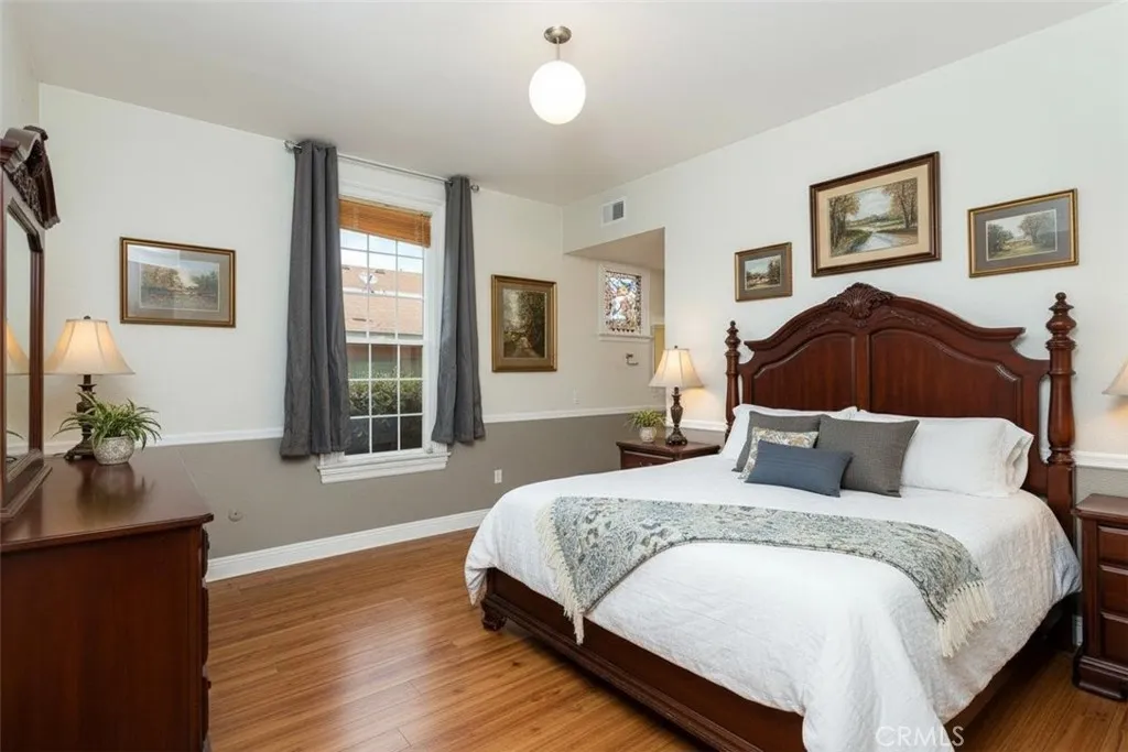 Additional image 11 of 402 S Olive St, Anaheim, CA 92805