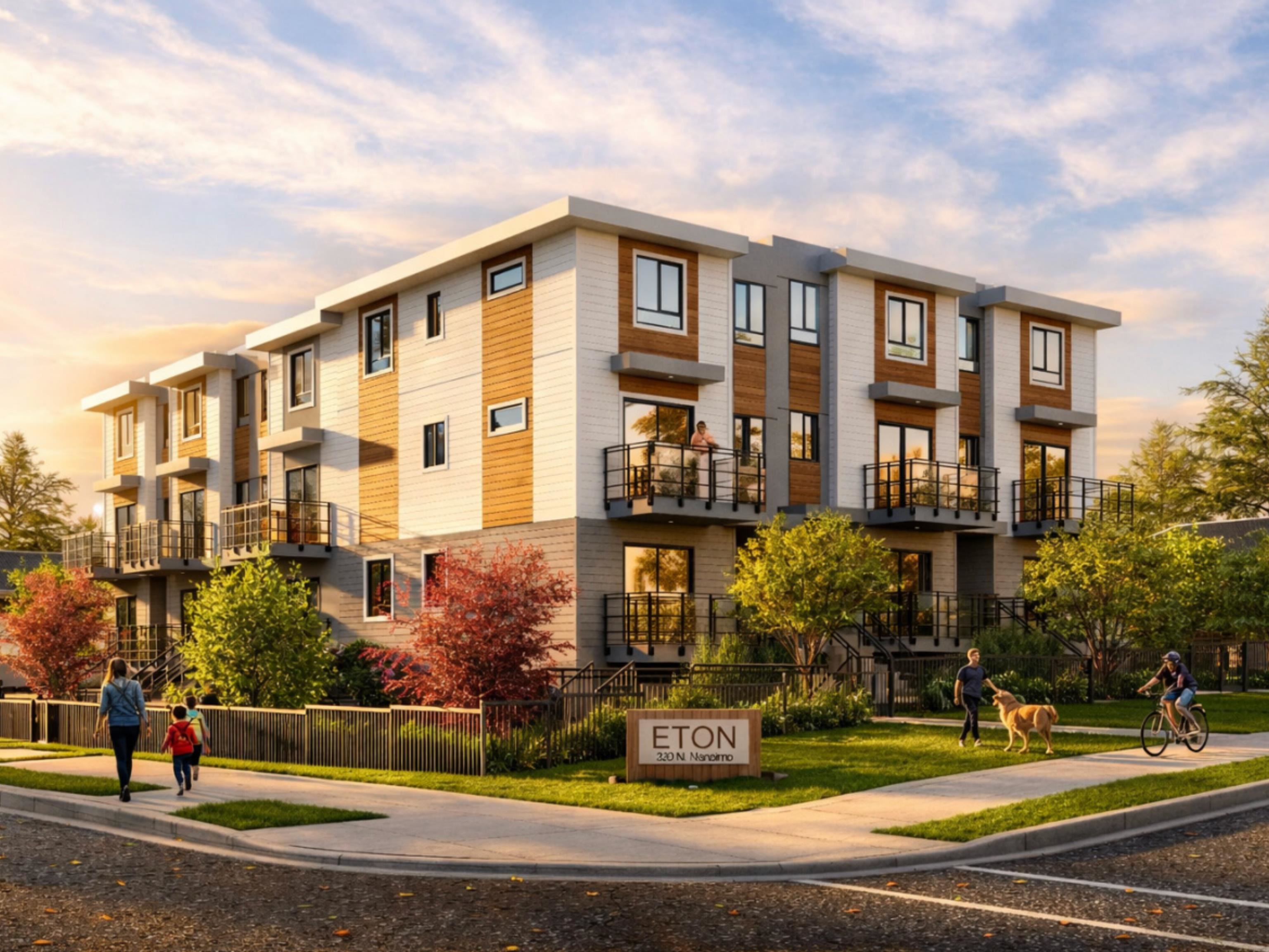 SL 11-320 Nanaimo Street N, Vancouver, BC, V5K 1J6