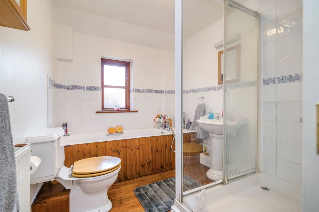 Additional image 15 of 8 bed bungalow for saleLlandenny, Usk, Monmouthshire NP15