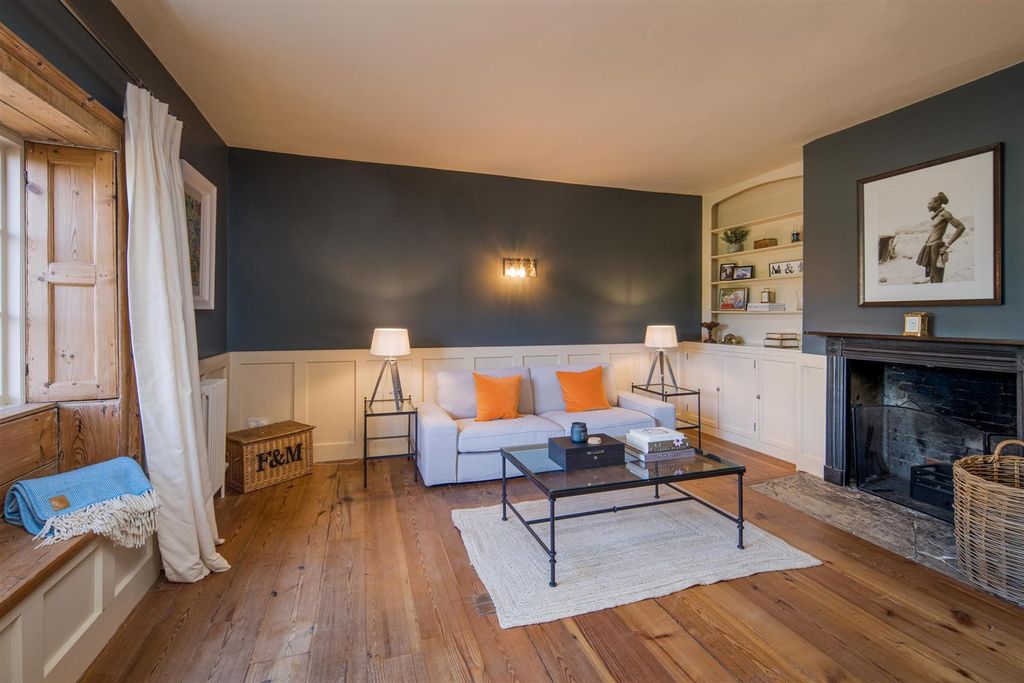 Additional image 14 of 6 bed detached house for saleCalbourne, Isle Of Wight PO30