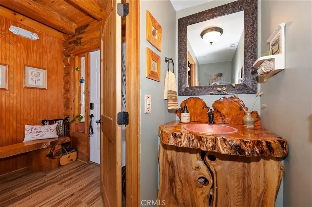 Additional image 101 of 2489 Spring Oak Dr, Running Springs, CA 92382