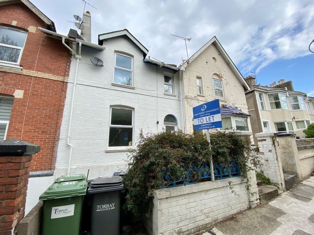 1 bed flat to rentThurlow Road, Torquay TQ1