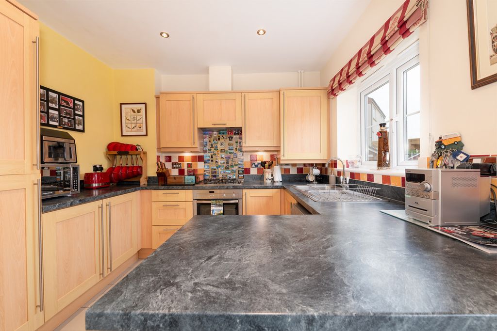 Additional image 10 of 3 bed end terrace house for saleWenlock Rise, Bridgnorth WV16