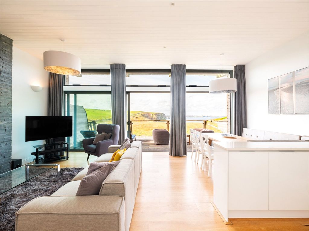 Additional image 2 of 2 bed flat for saleWatergate Bay, Newquay, Cornwall TR8