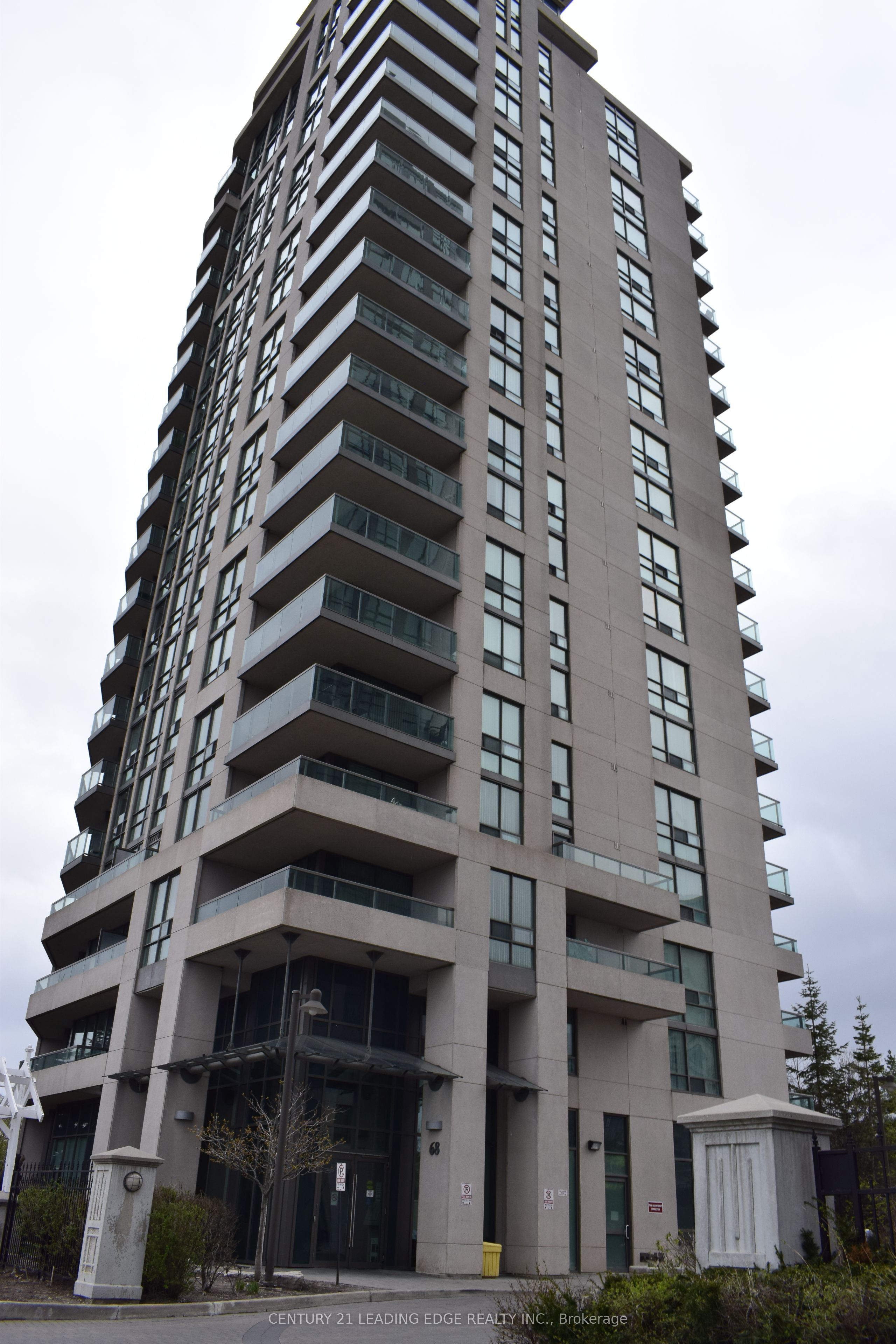 501-68 Grangeway Avenue, Toronto, ON, M1H 0A1