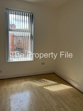 Derbyshire Lane, Stretford M32
