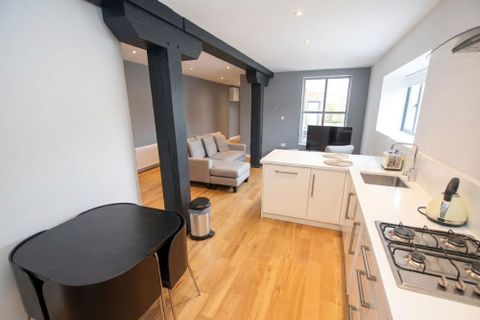 Simmonds Street, Reading RG1