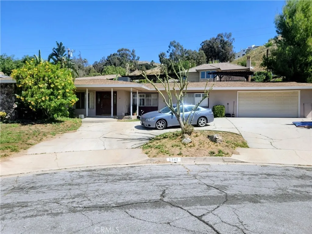 Additional image 2 of 1342 Deauville Court, San Bernardino, CA 92404