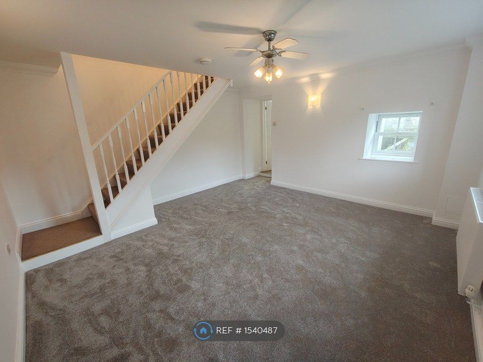 Additional image 2 of 2 bed flat to rentNanscothan, Redruth TR15