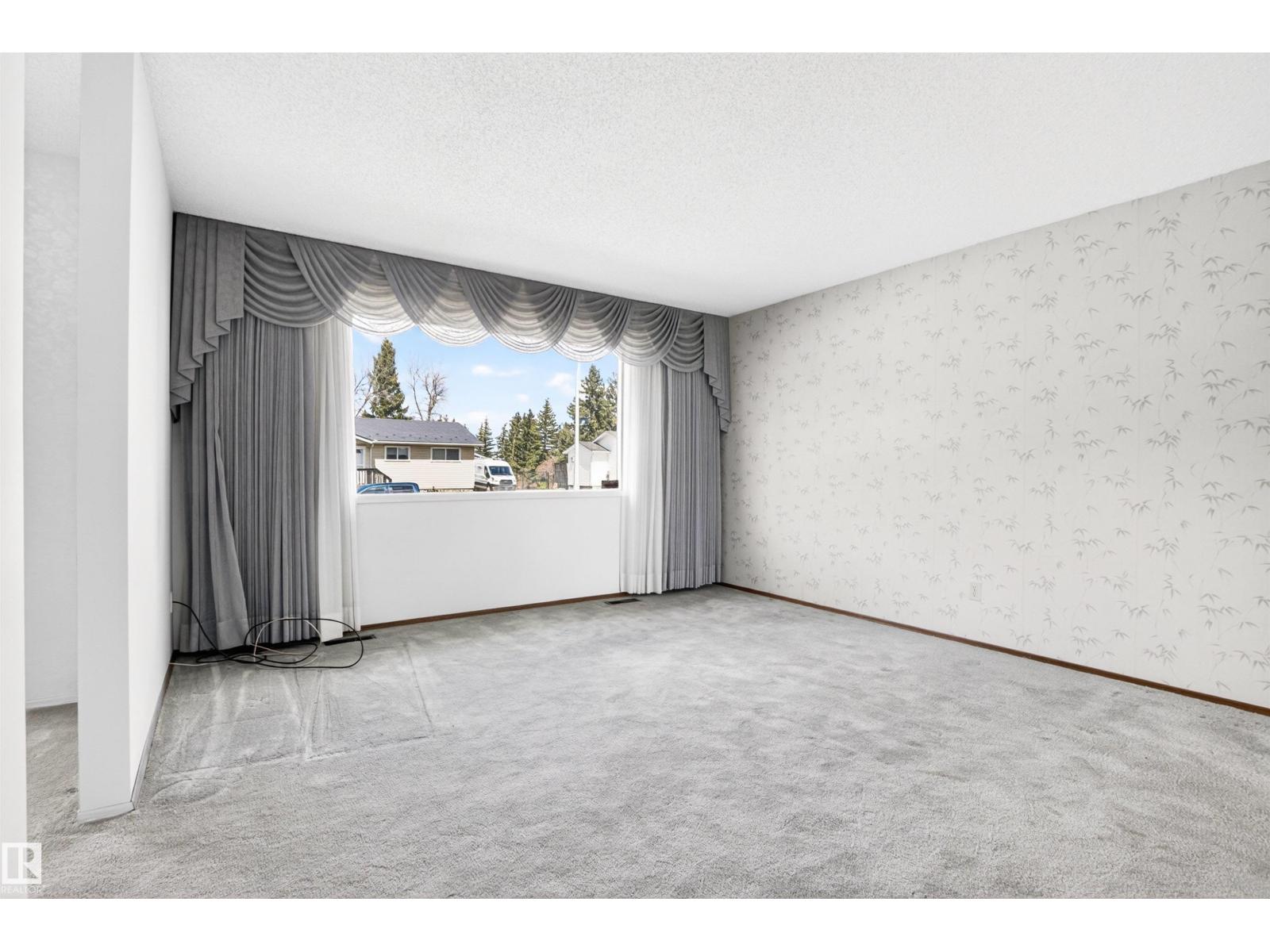 29 Bristow Crescent, Spruce Grove, AB, T7X2E1 photo 2