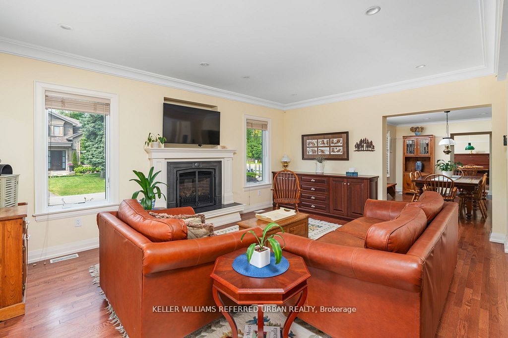 Additional image 4 of 317 Rathburn Road, Toronto, ON, M9B 2L7