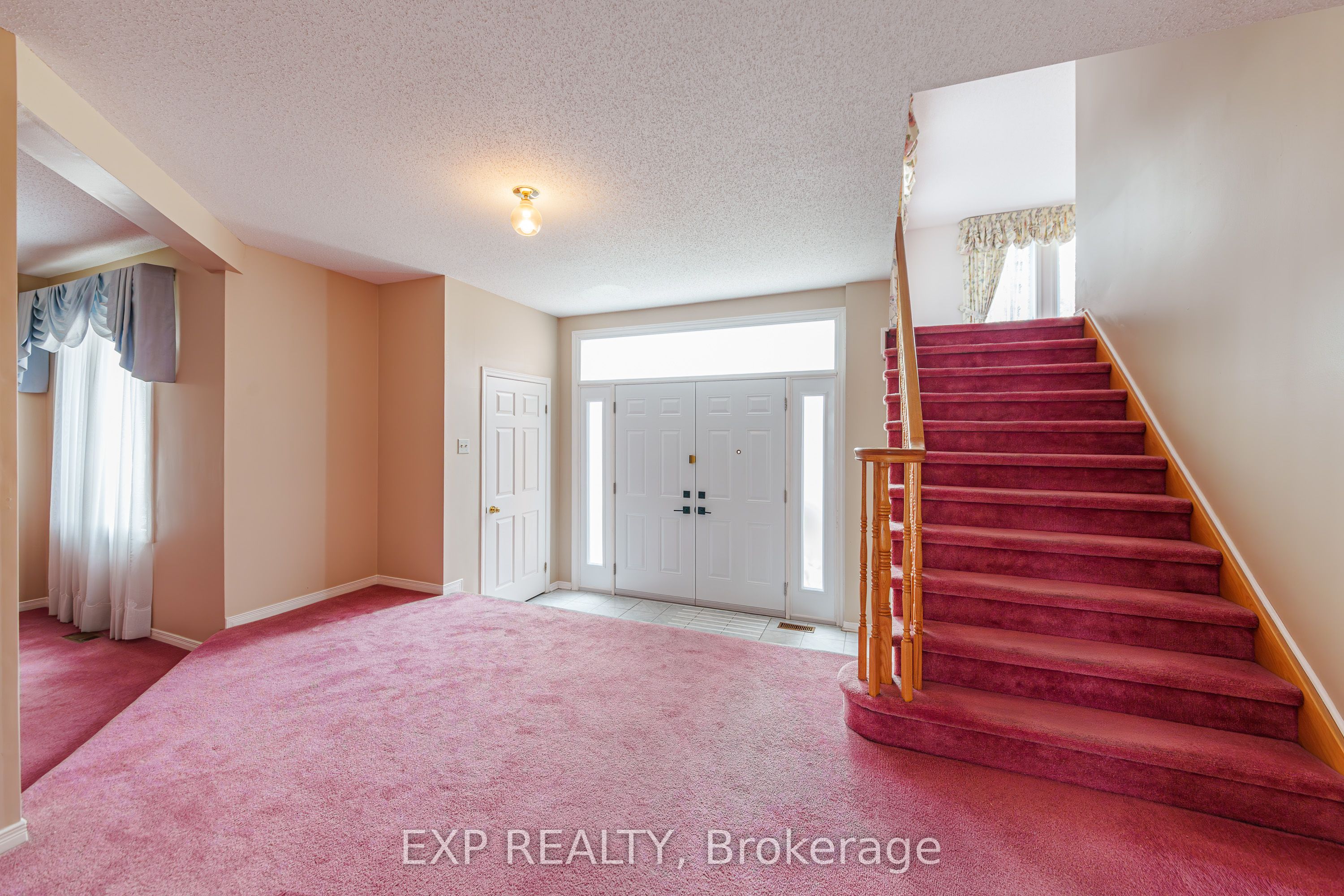 Additional image 2 of 1399 Cheverny Crescent, Ottawa, ON, K4A 3C2