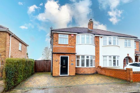 Leicester Road, Thurcaston LE7