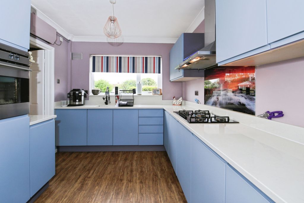 Additional image 10 of 5 bed detached house for saleDanes Close, Peterborough PE1