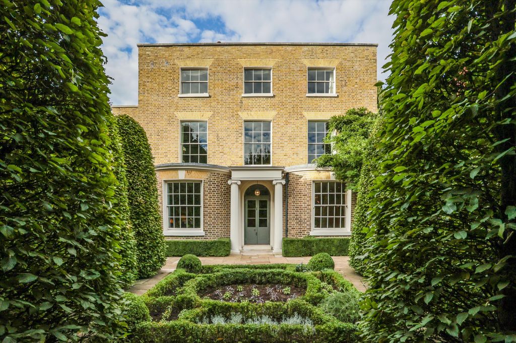 5 bed detached house to rentPetersham Road, Richmond TW10