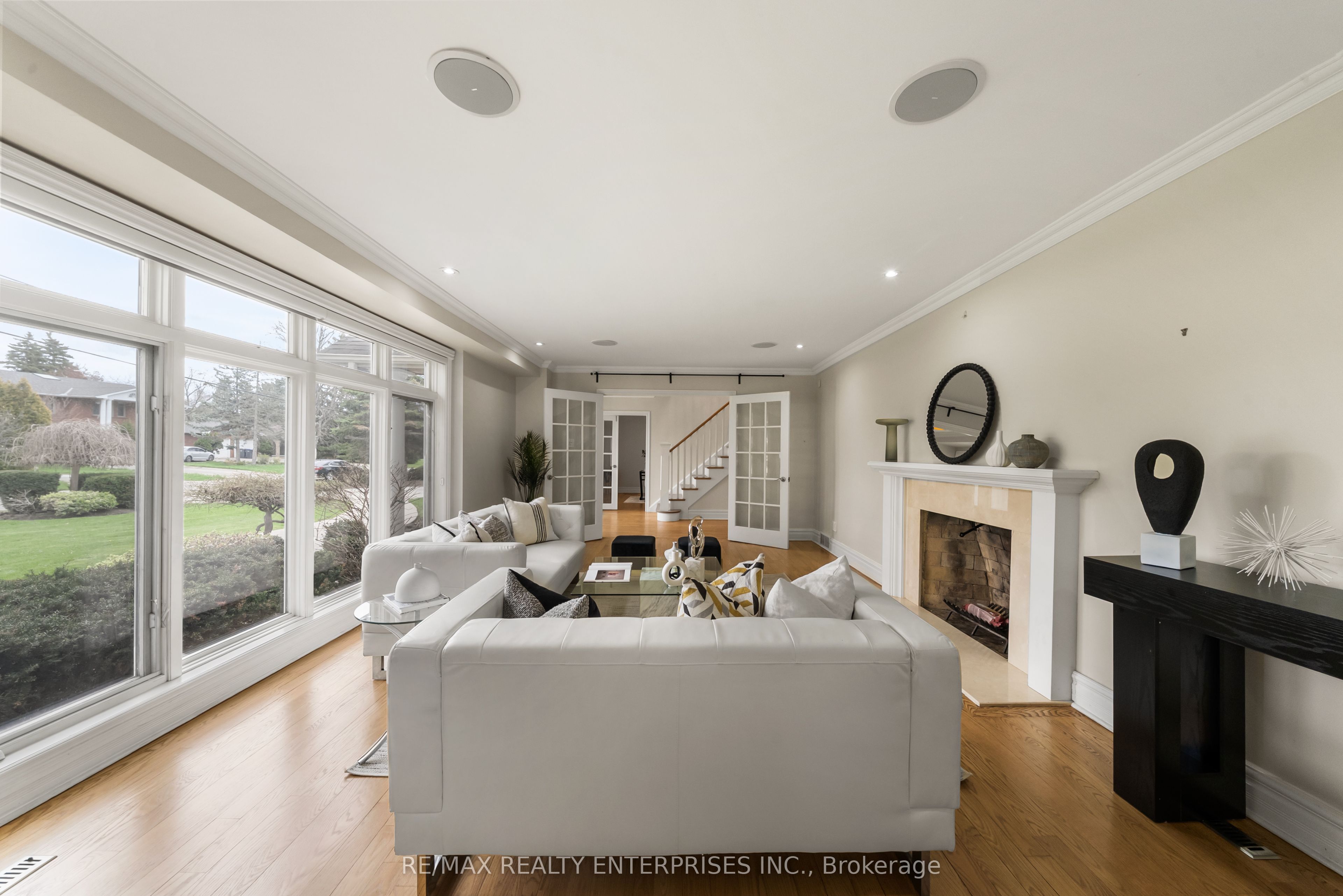Additional image 6 of 2154 Oneida Crescent, Mississauga, ON, L5C 1V6