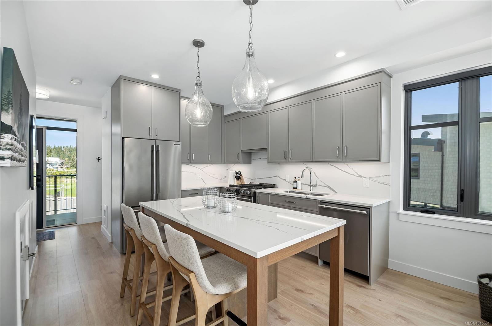 Additional image 3 of 12-9022 Clarkson Avenue, Black Creek, BC, V9J 1B2