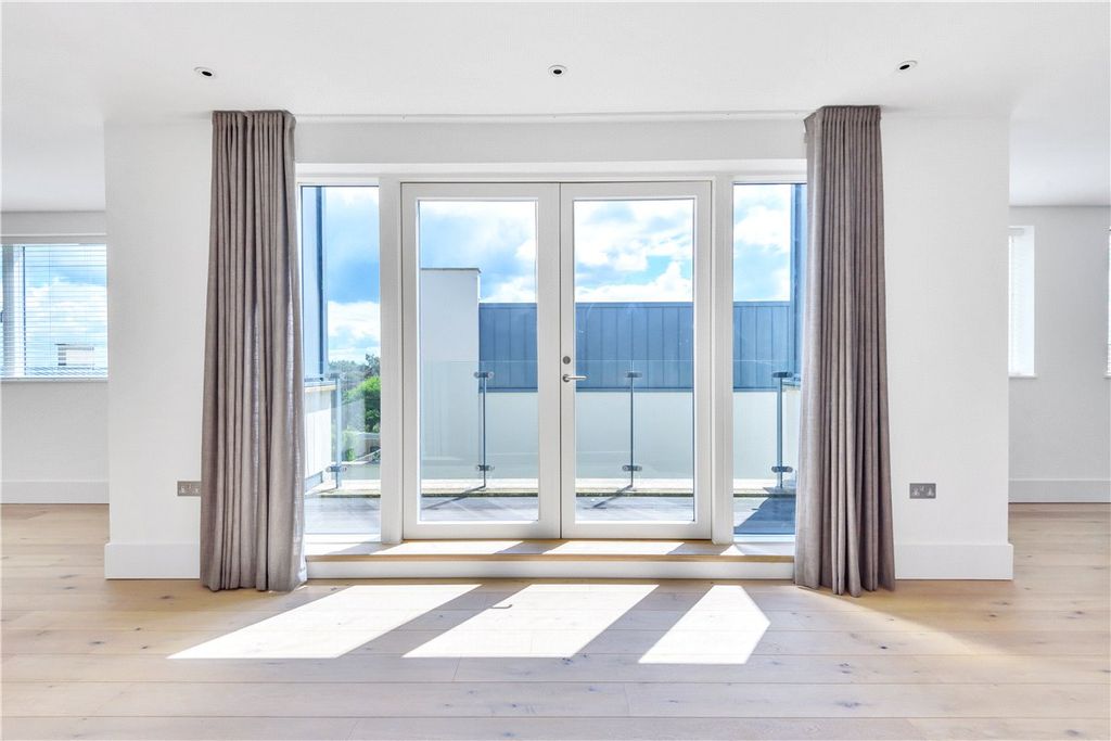 Additional image 11 of 3 bed flat to rentGranville Court, Granville Road, Bath, Somerset BA1