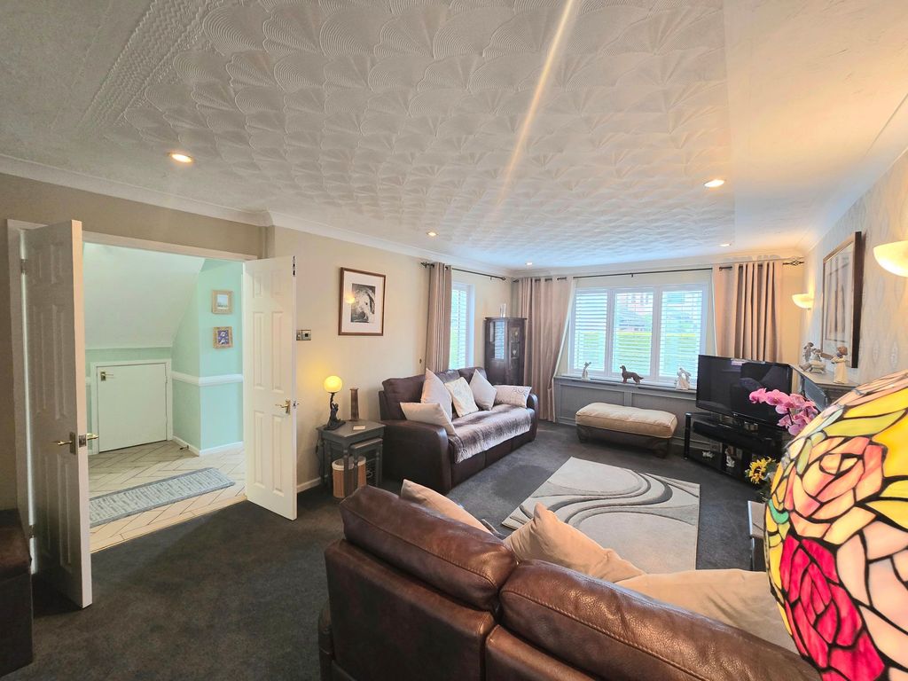 Additional image 3 of 4 bed detached house for saleLlys Briallen, Brackla CF31