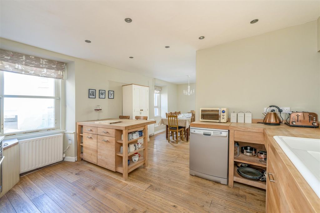 Additional image 9 of 5 bed property for sale2 St. Ellas Wynd, Eyemouth TD14
