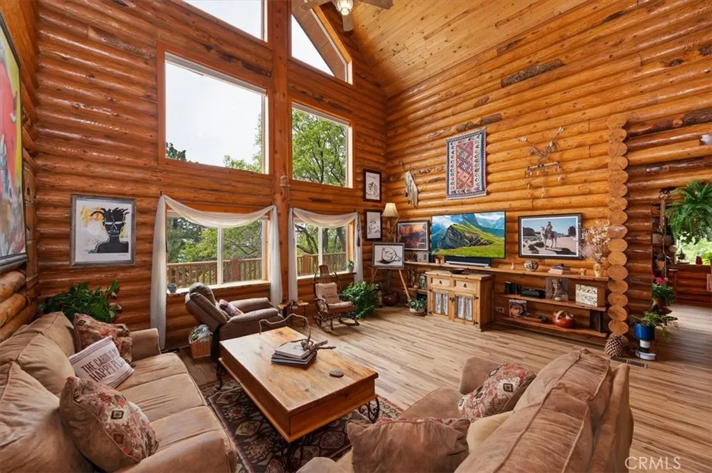 Additional image 9 of 2489 Spring Oak Dr, Running Springs, CA 92382