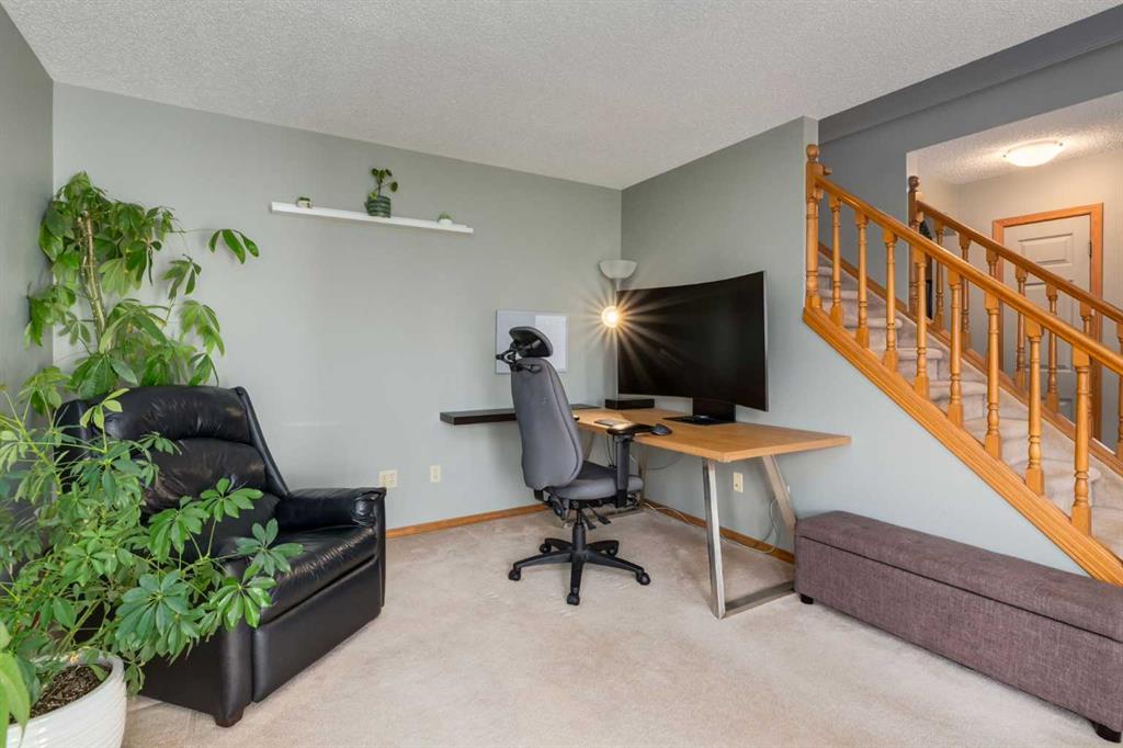 Additional image 6 of 159 Macewan Drive NW, Calgary, AB, T3K 3G5