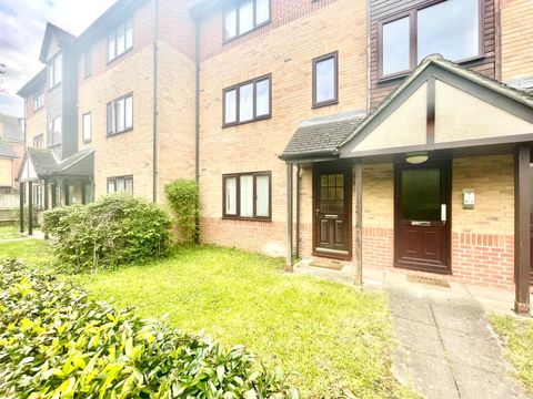 Elizabeth Mews, East Street, Reading, Berkshire RG1