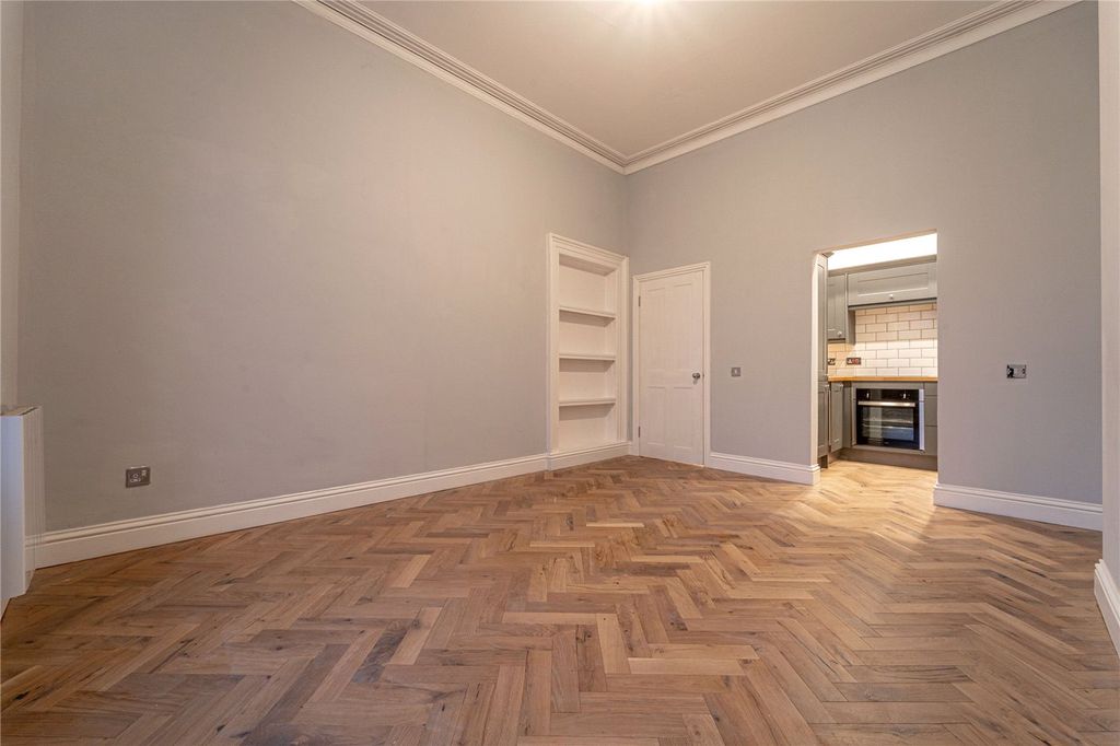 Additional image 3 of 1 bed flat to rentSt. Margarets Road, Cheltenham GL50