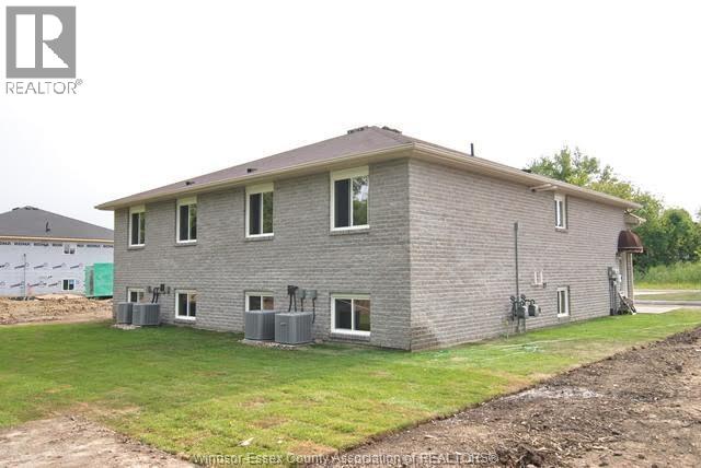 C - UPPER-1810 Northway , Windsor, ON, N9B0A6 photo 2