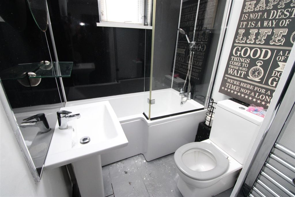 Additional image 4 of 3 bed terraced house to rentAbernant Road, Markham, Blackwood NP12