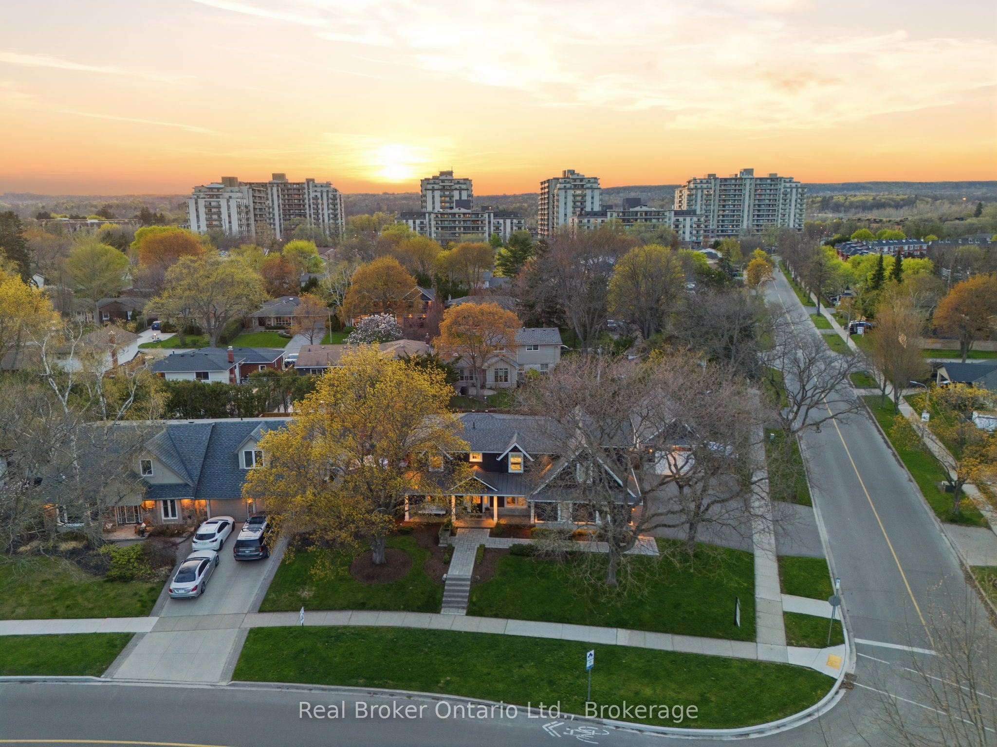 Additional image 2 of 145 Northshore Boulevard W, Burlington, ON, L7T 1A2