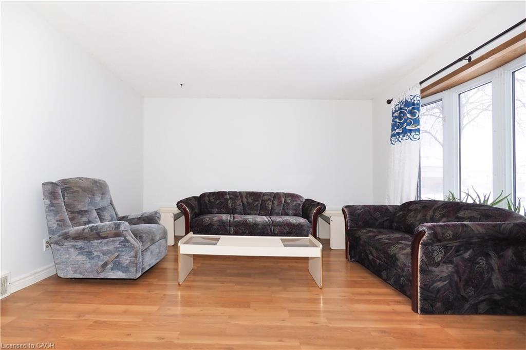 Additional image 6 of 10 Balfour Crescent, Kitchener, ON, N2C 1Z5
