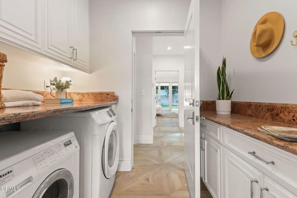 Additional image 60 of 314 S Orchard Drive, Burbank, CA 91506